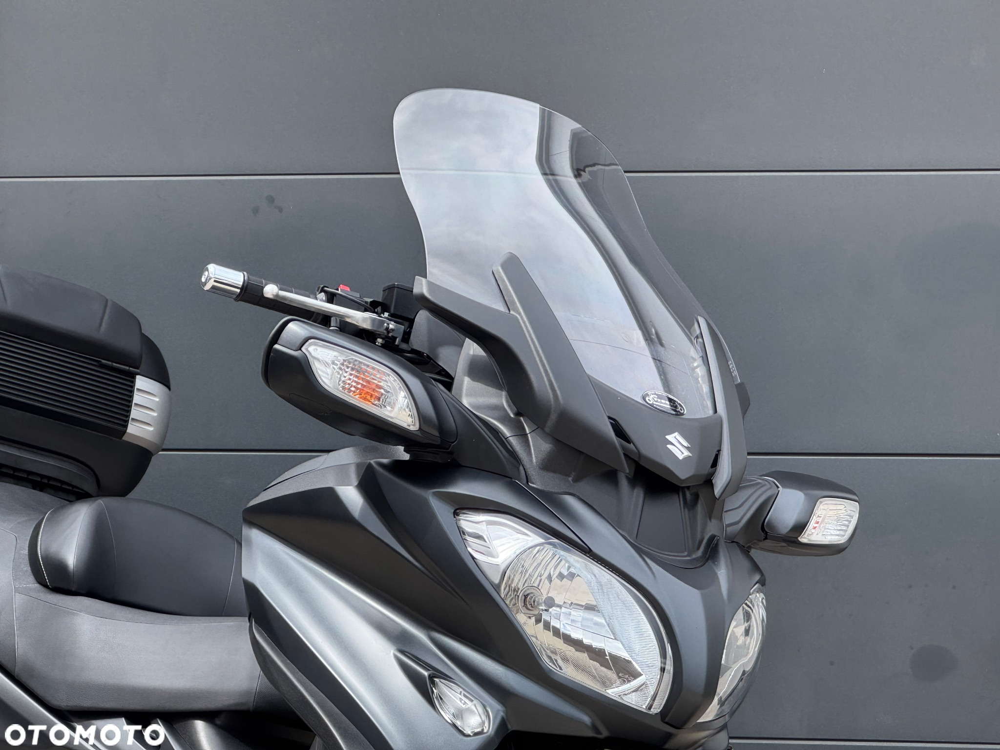 Suzuki Burgman - 3