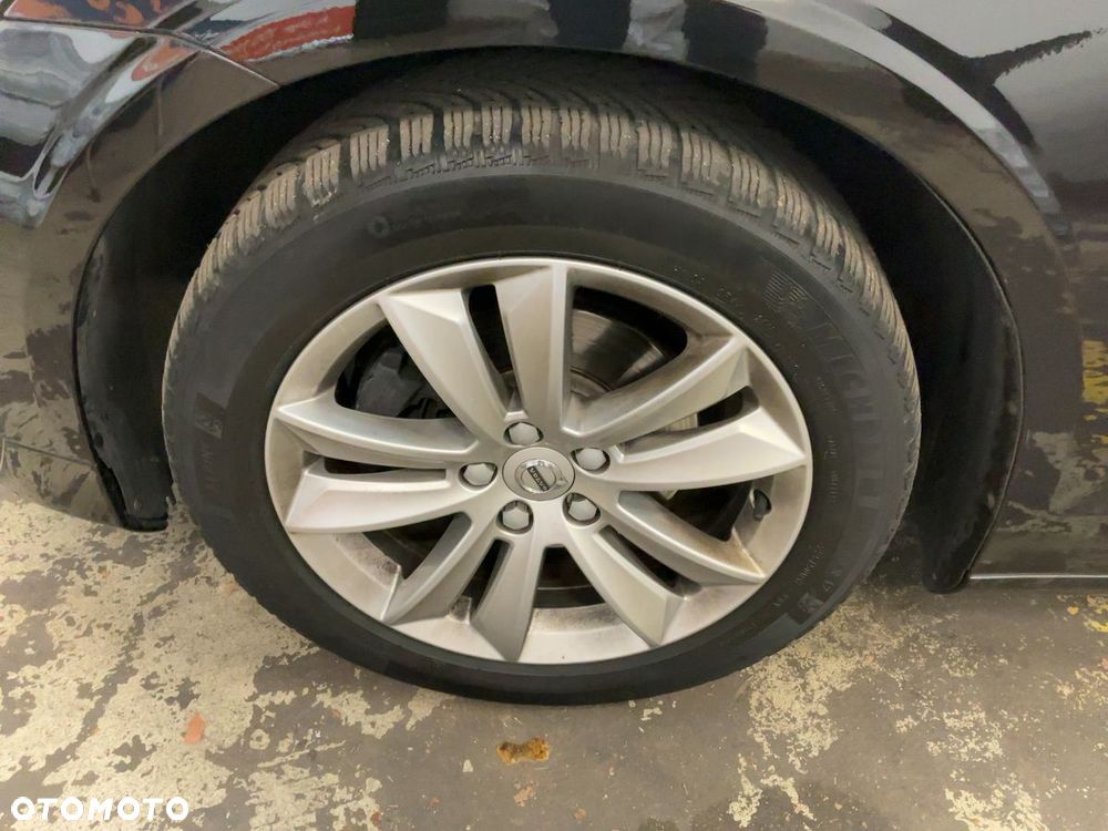 Volvo V60 D4 Momentum - 9