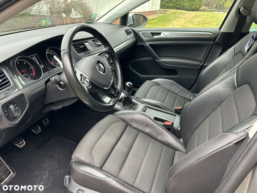 Volkswagen Golf Alltrack - 14