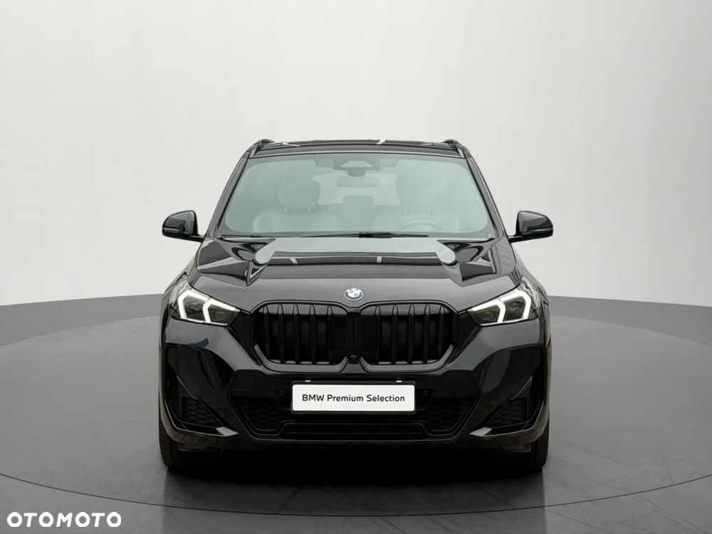 BMW X1 xDrive23i mHEV sport - 3