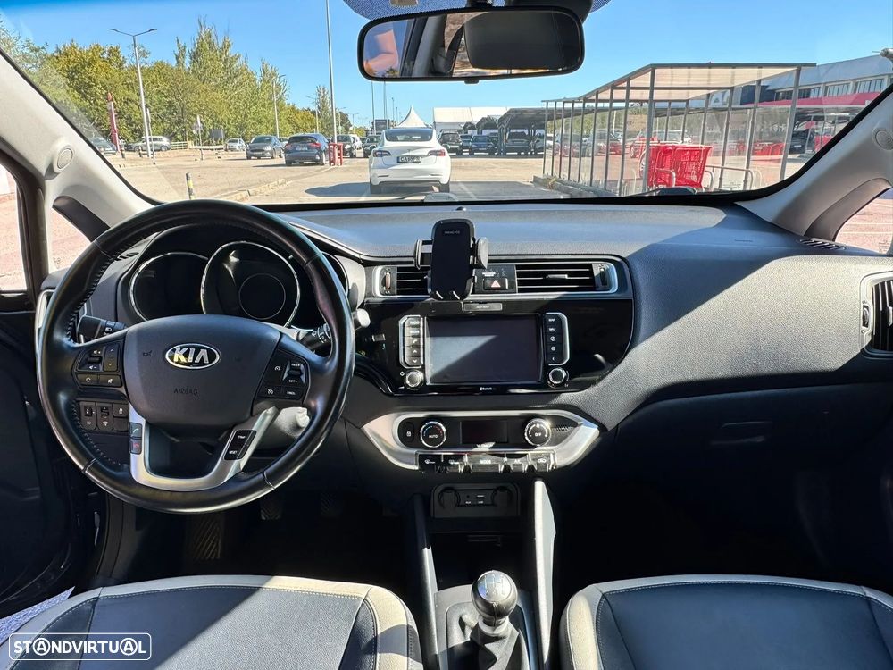 Kia Rio 2015 photo 5