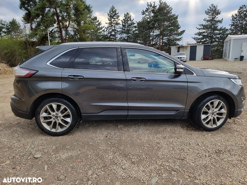 Ford Edge 2.0 TDCi Powershift Titanium - 3
