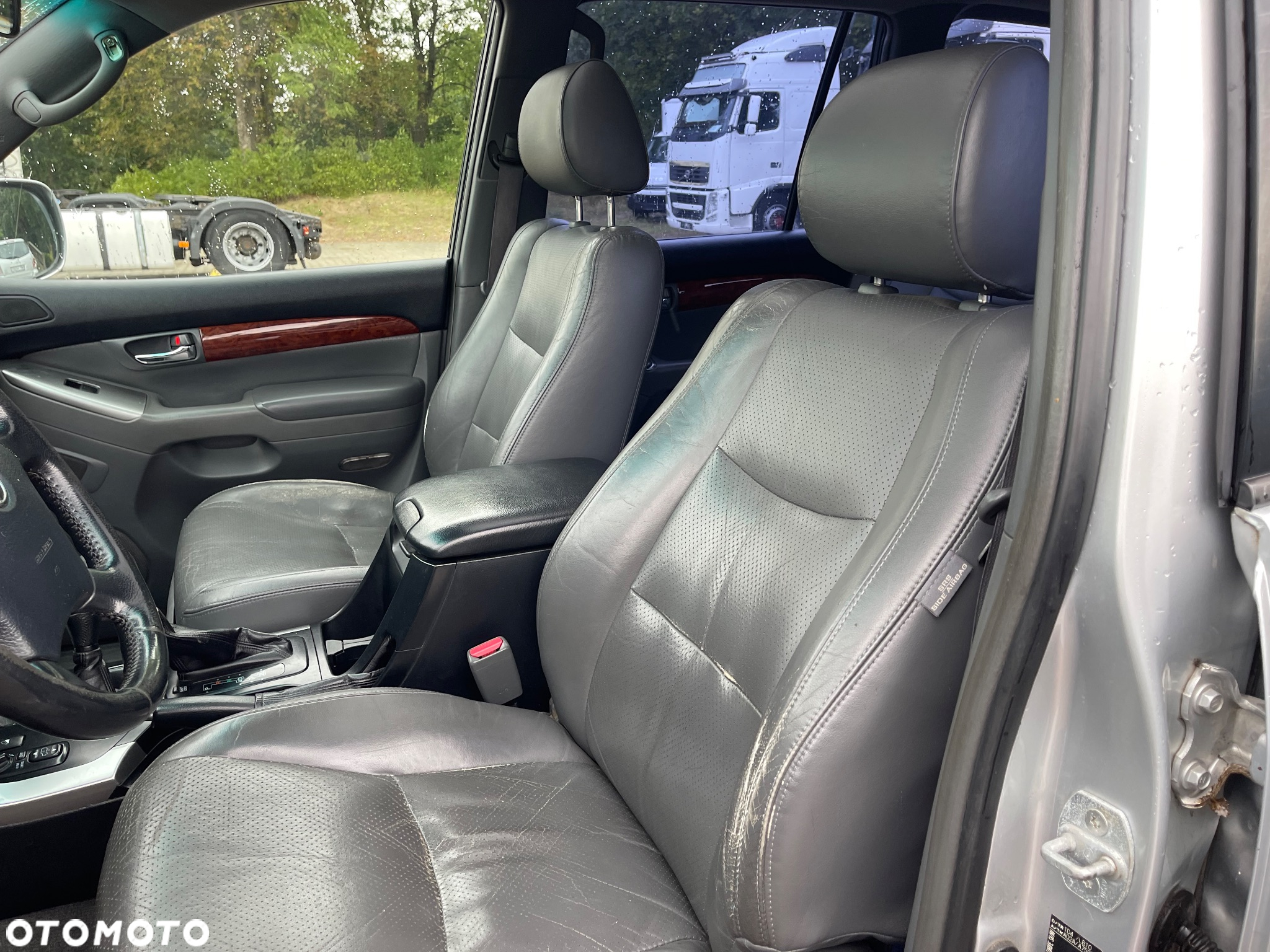 Toyota Land Cruiser - 9