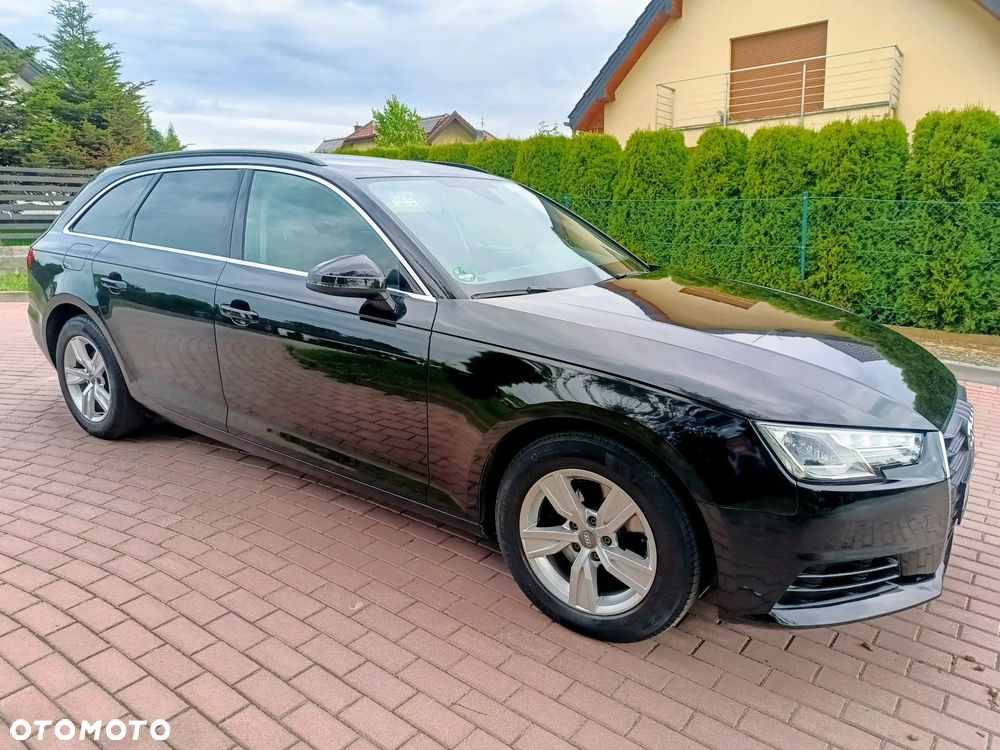 Audi A4 Avant 2.0 TDI - 11