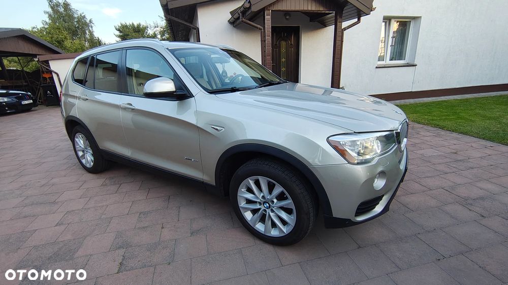 BMW X3 xDrive28i xLine - 2