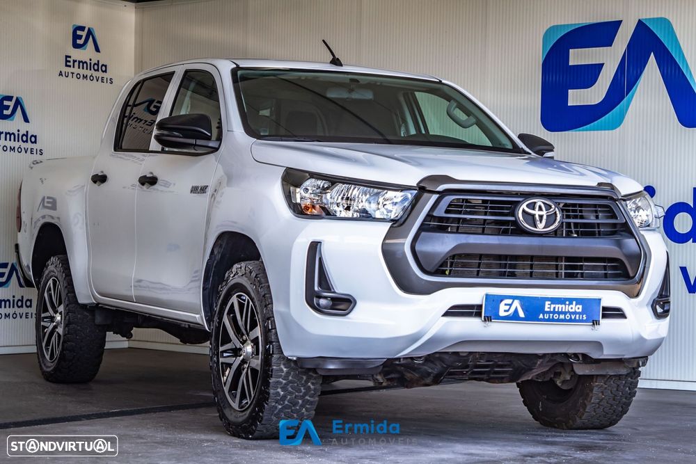 Toyota Hilux 2.4 D-4D 4WD CD CH - 2