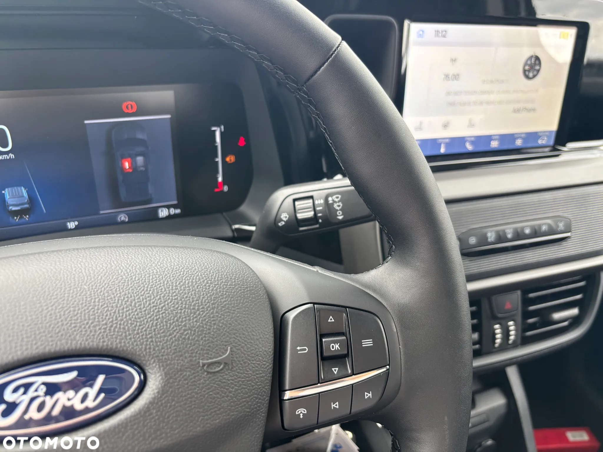 Ford Transit Courier - 17