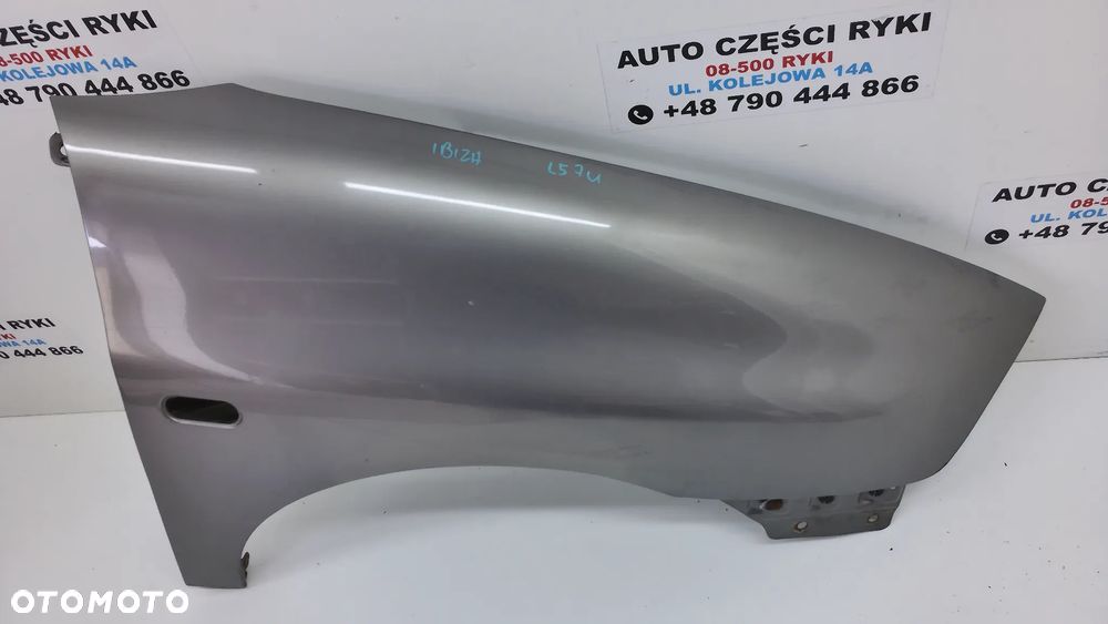 Seat Ibiza III Błotnik Prawy Przód L57U - 2