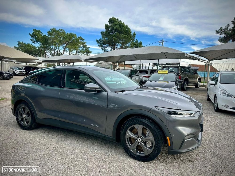 Ford Mustang Mach-E Premium AWD - 3