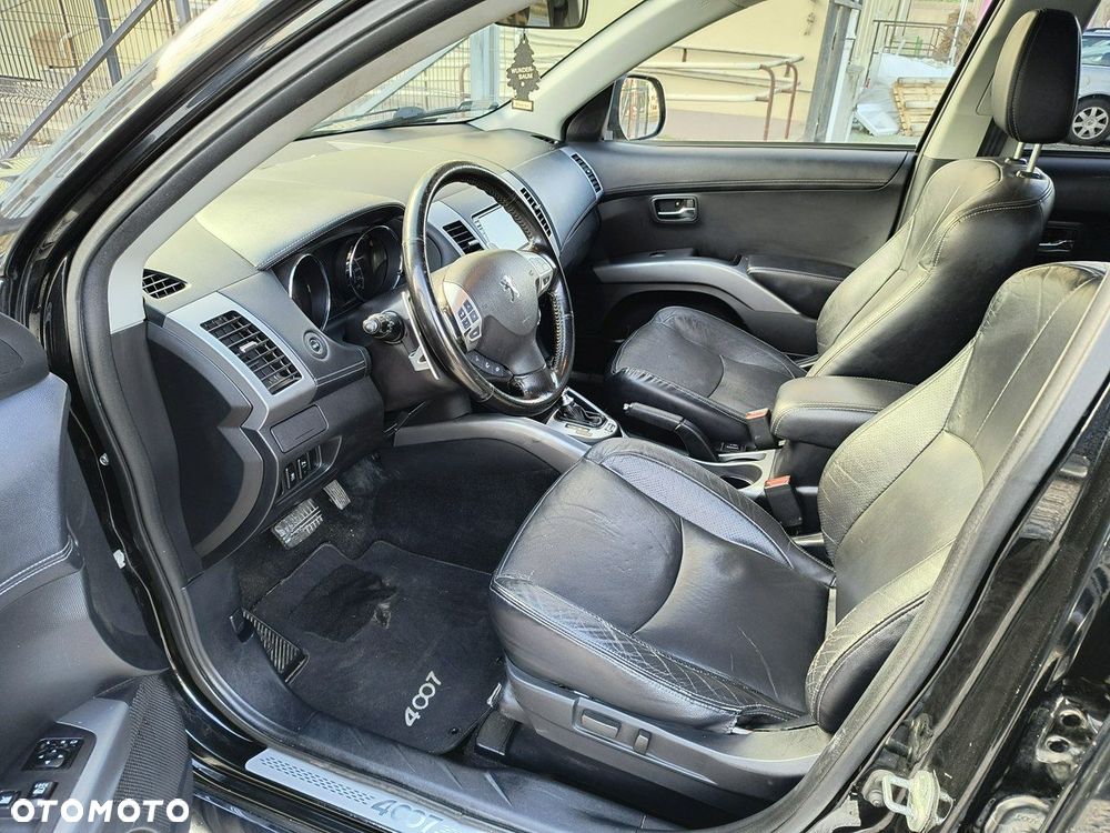 Peugeot 4007 2.2HDi Premium Euro5 - 9