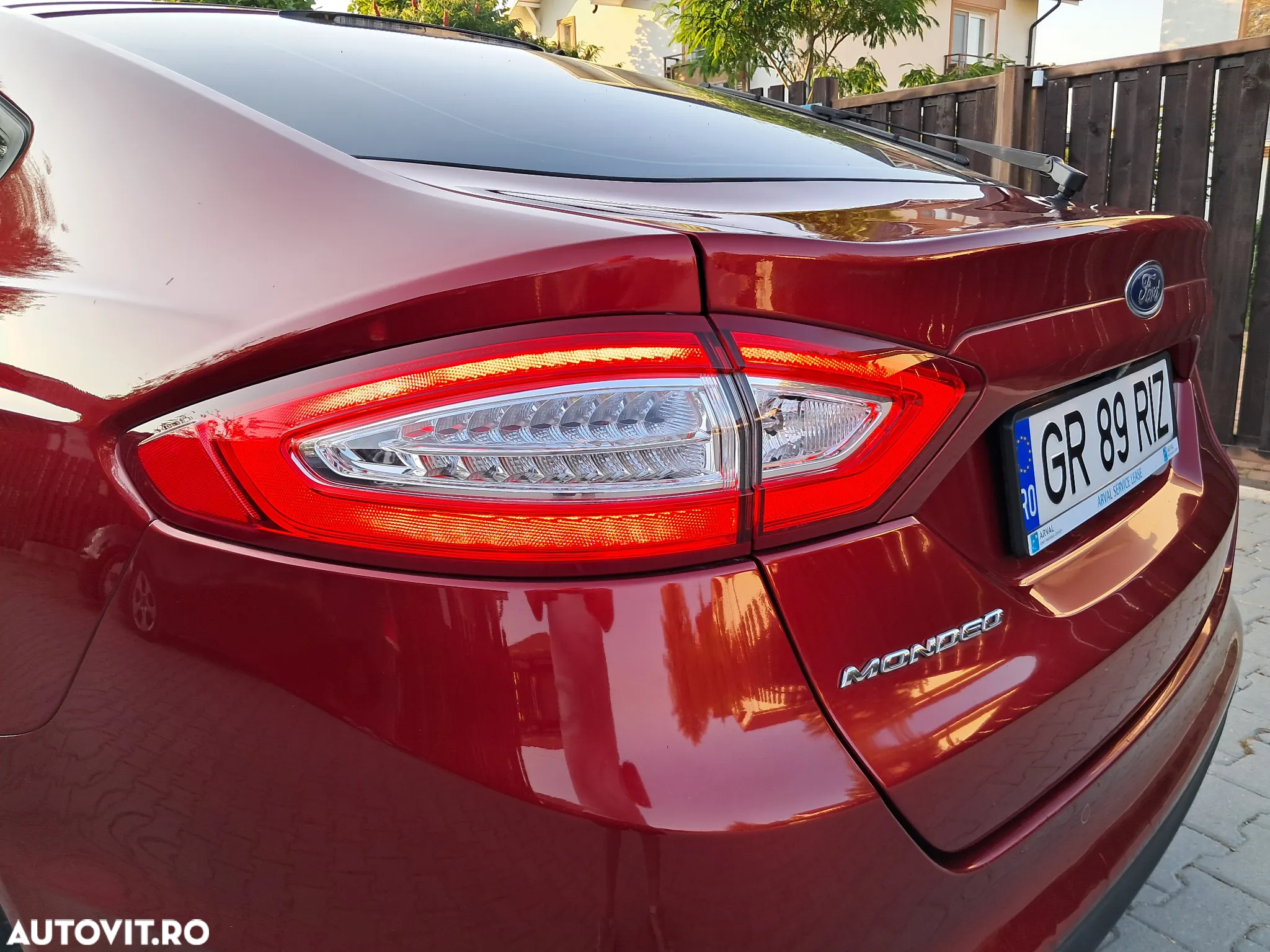 Ford Mondeo 2.0 TDCi Powershift Business - 13