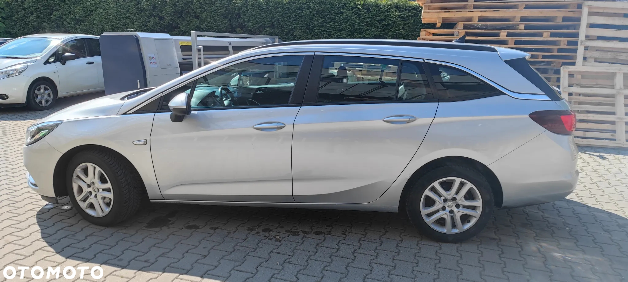 Opel Astra V 1.4 T Enjoy - 9