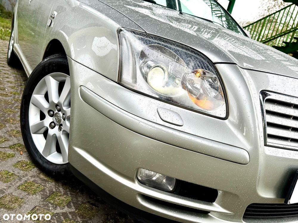 Toyota Avensis 2.0 D-4D Prestige - 6