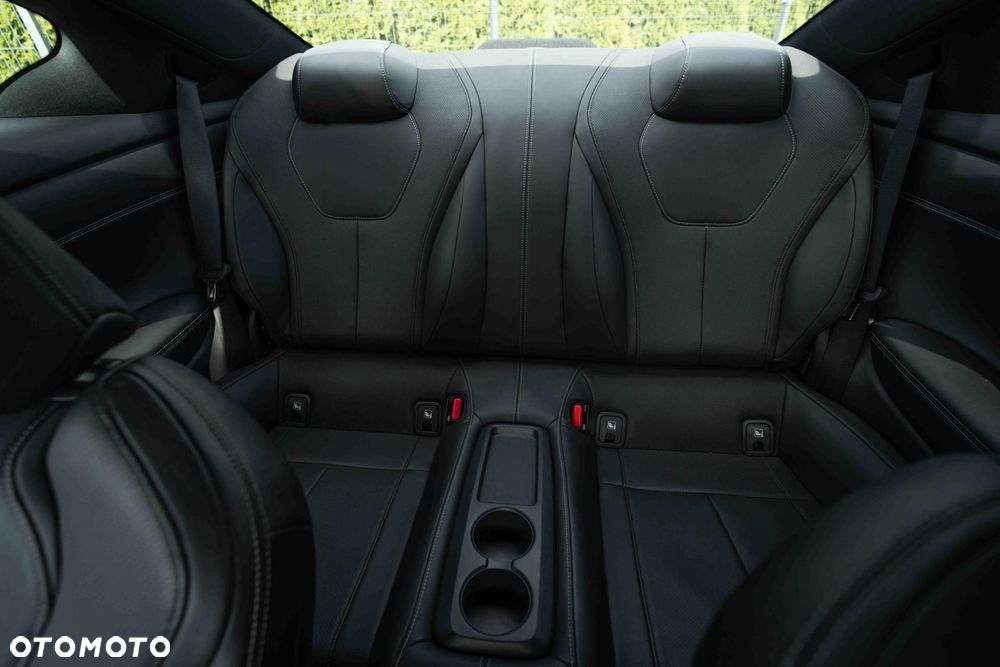 Infiniti Q60 - 38