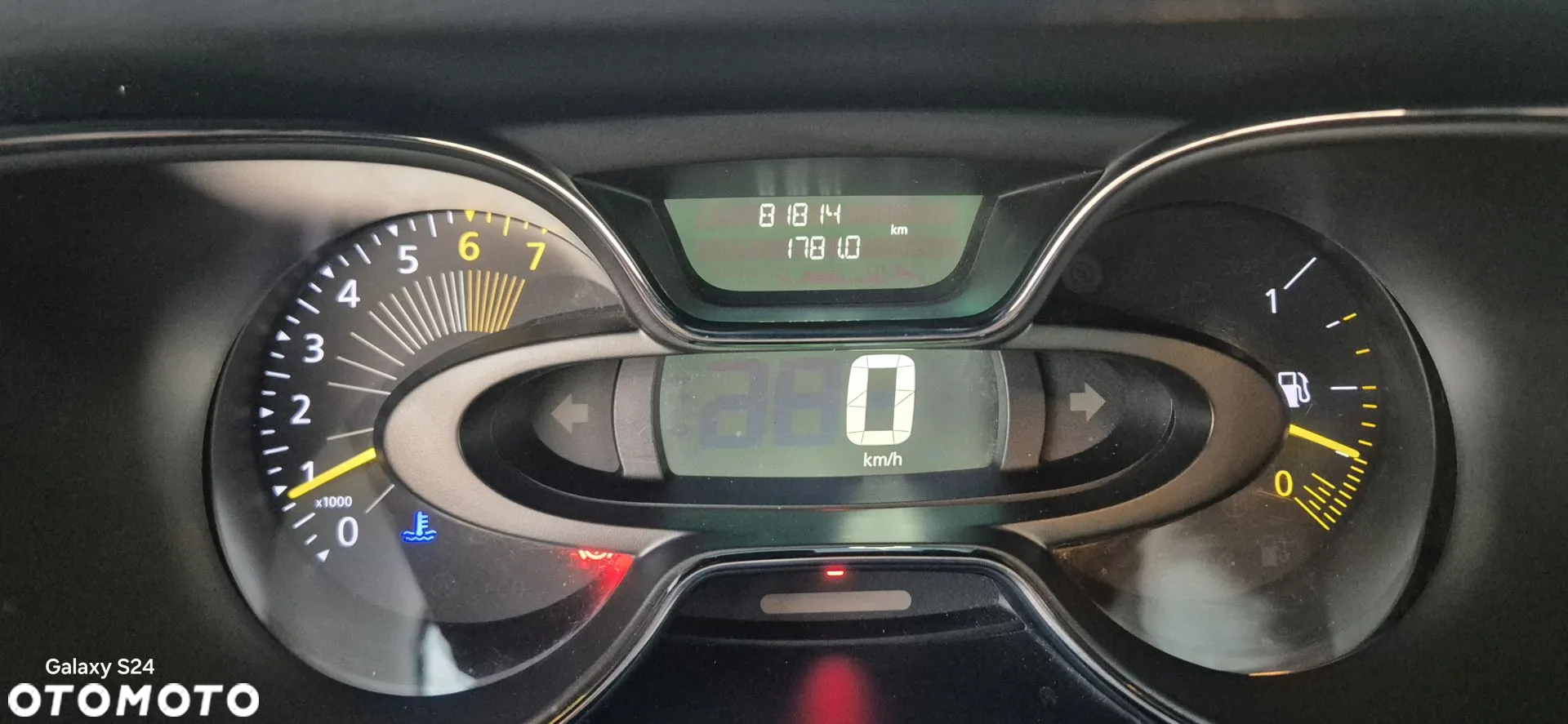 Renault Captur 0.9 Energy TCe Helly Hansen - 11