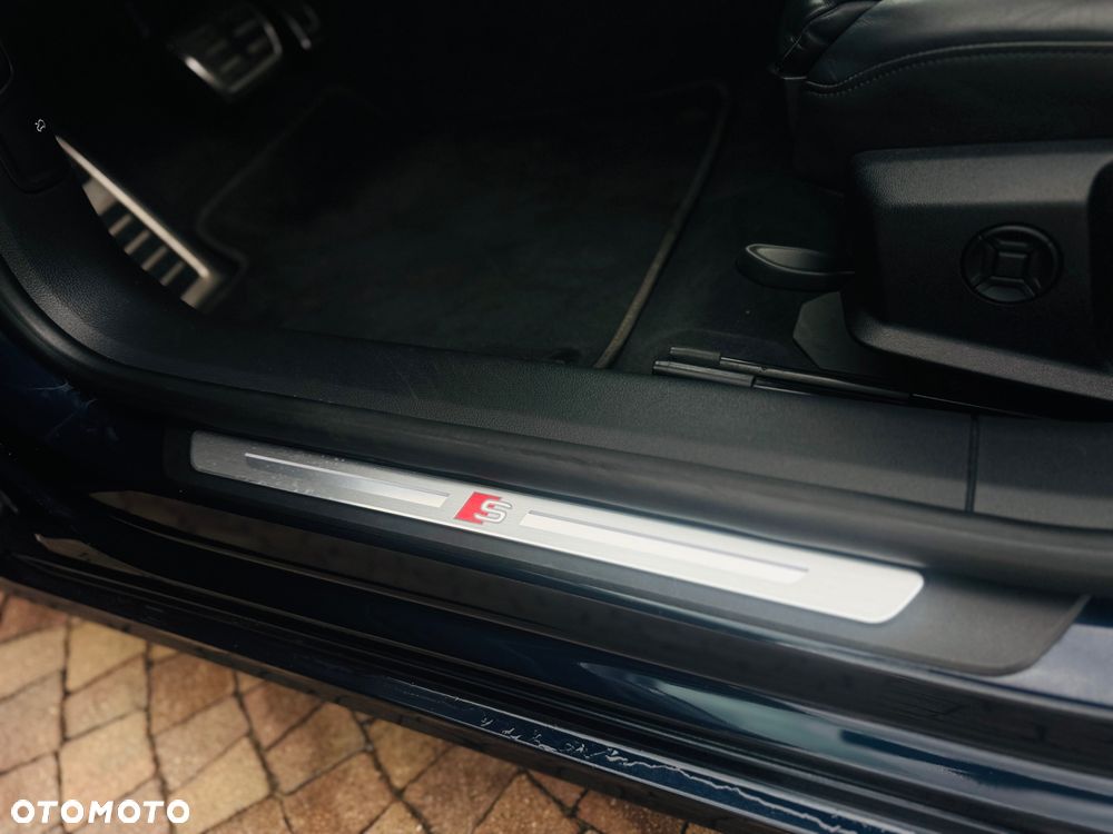 Audi A7 Sportback 40 TDI quattro S tronic - 14