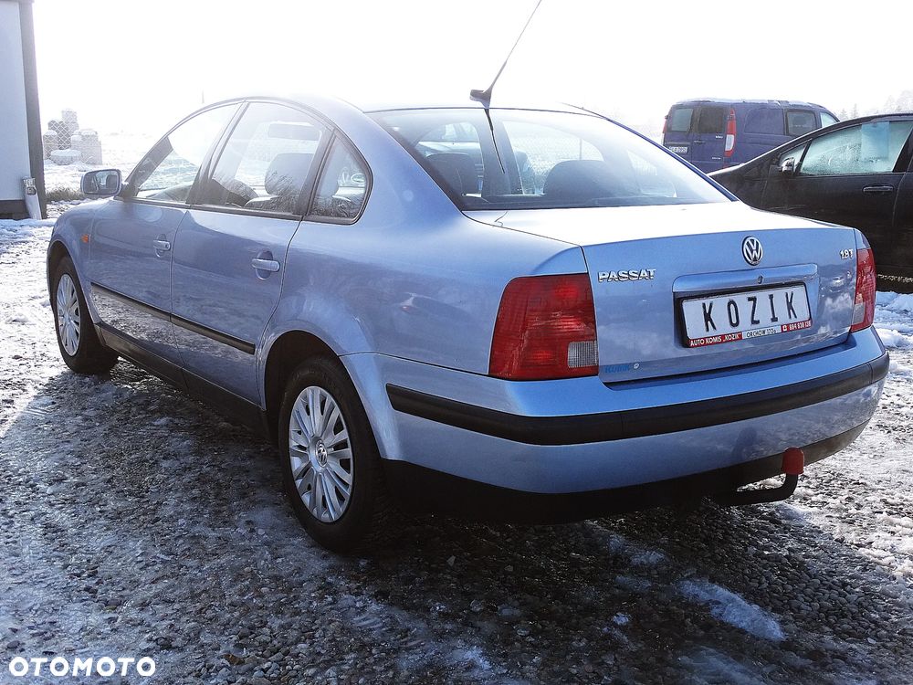 Volkswagen Passat 1.8T Comfortline - 15
