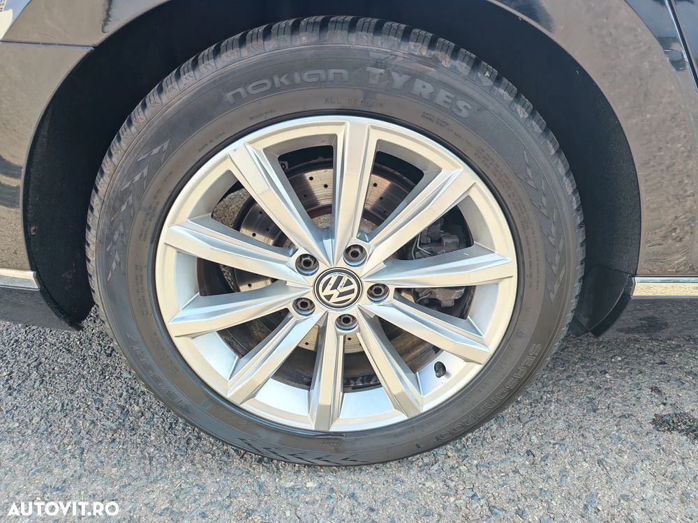 Volkswagen Passat 2.0 TDI DSG 4Motion Highline - 11