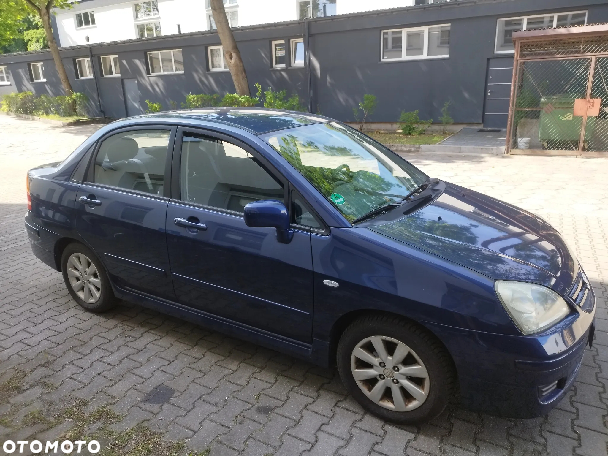 Suzuki Liana 1.6 - 12