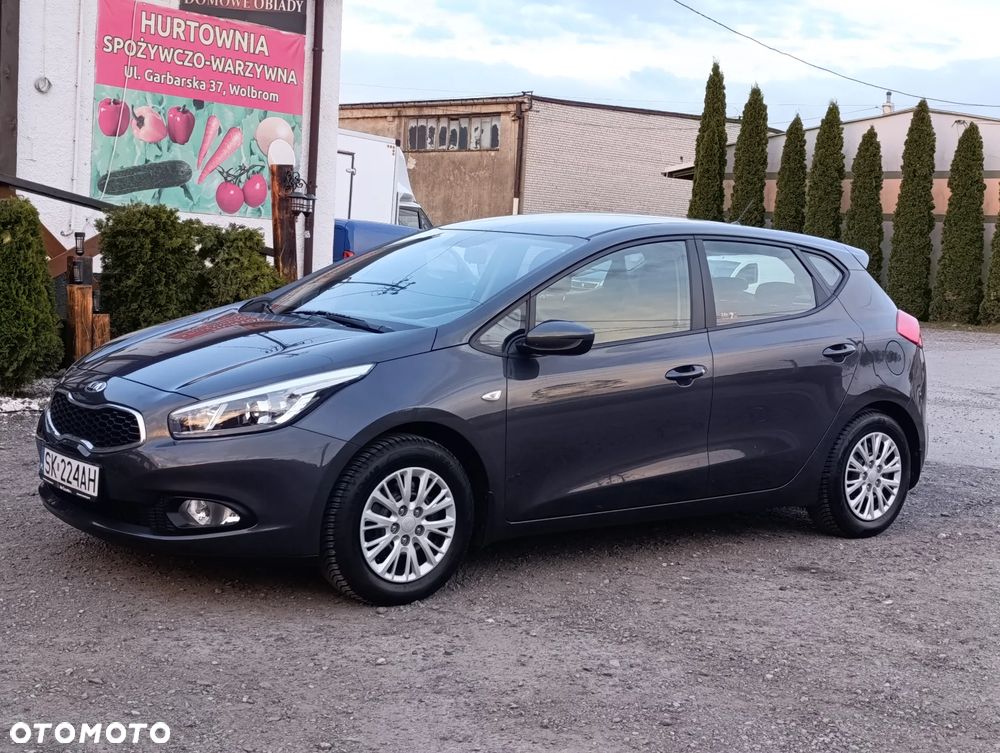 Kia Ceed 1.4 M - 10