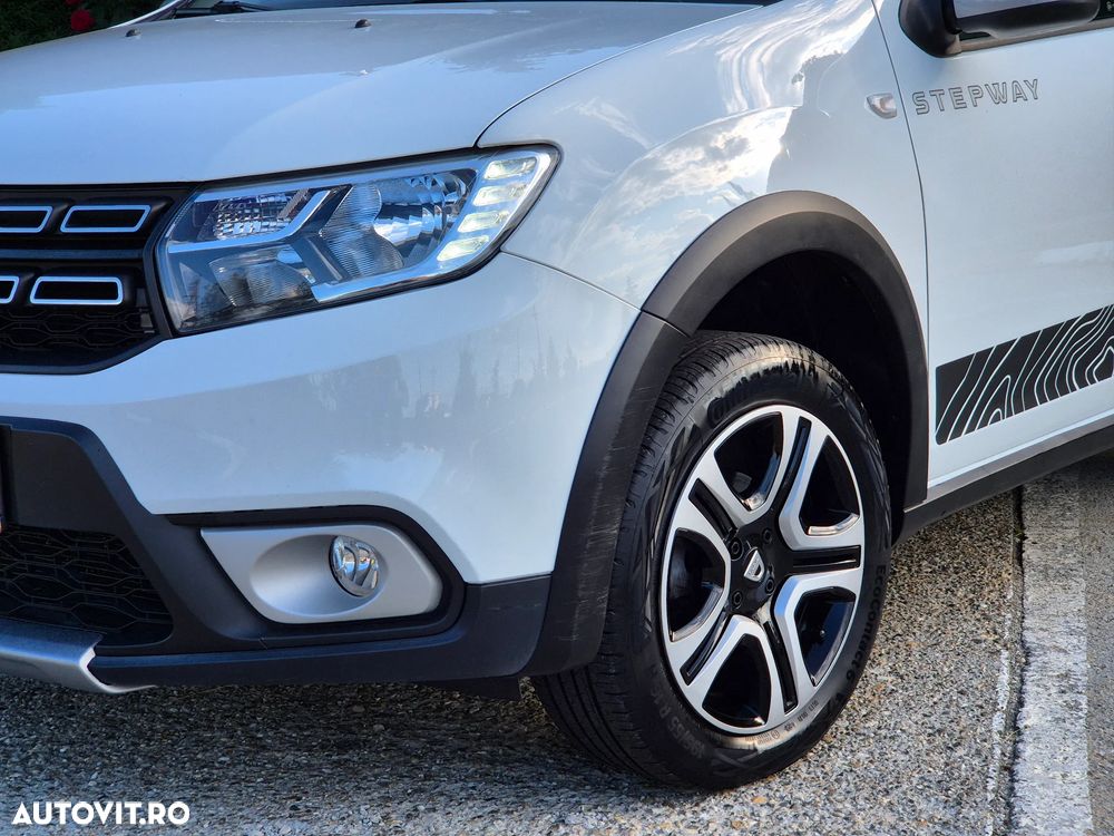 Dacia Sandero Stepway - 11
