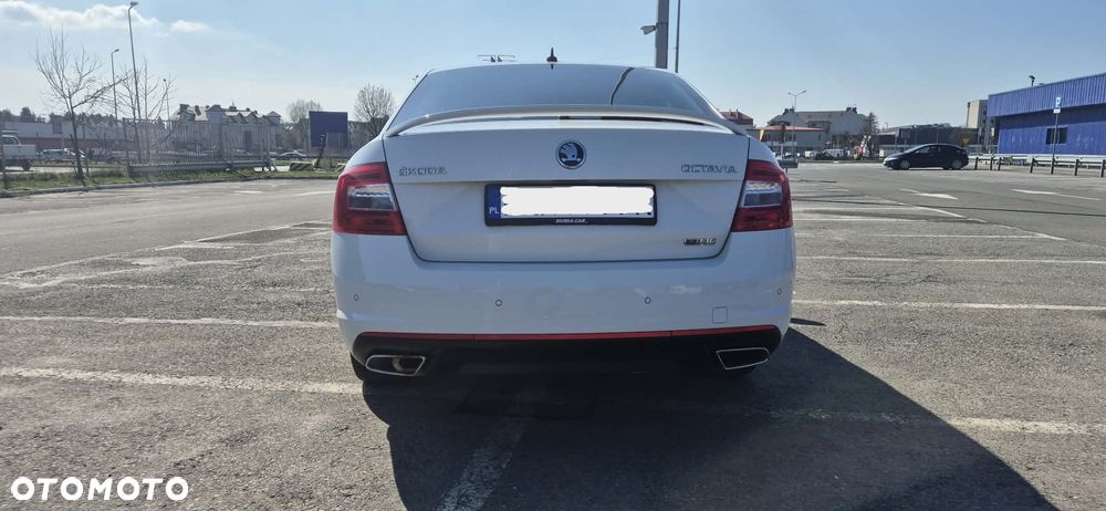 Skoda Octavia 2.0 TDI RS DSG - 11
