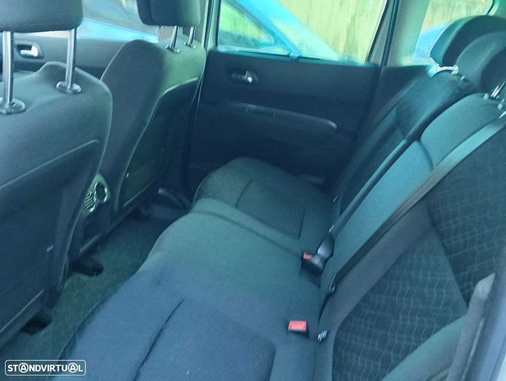 Peugeot 3008 1.6 HDi Allure - 20