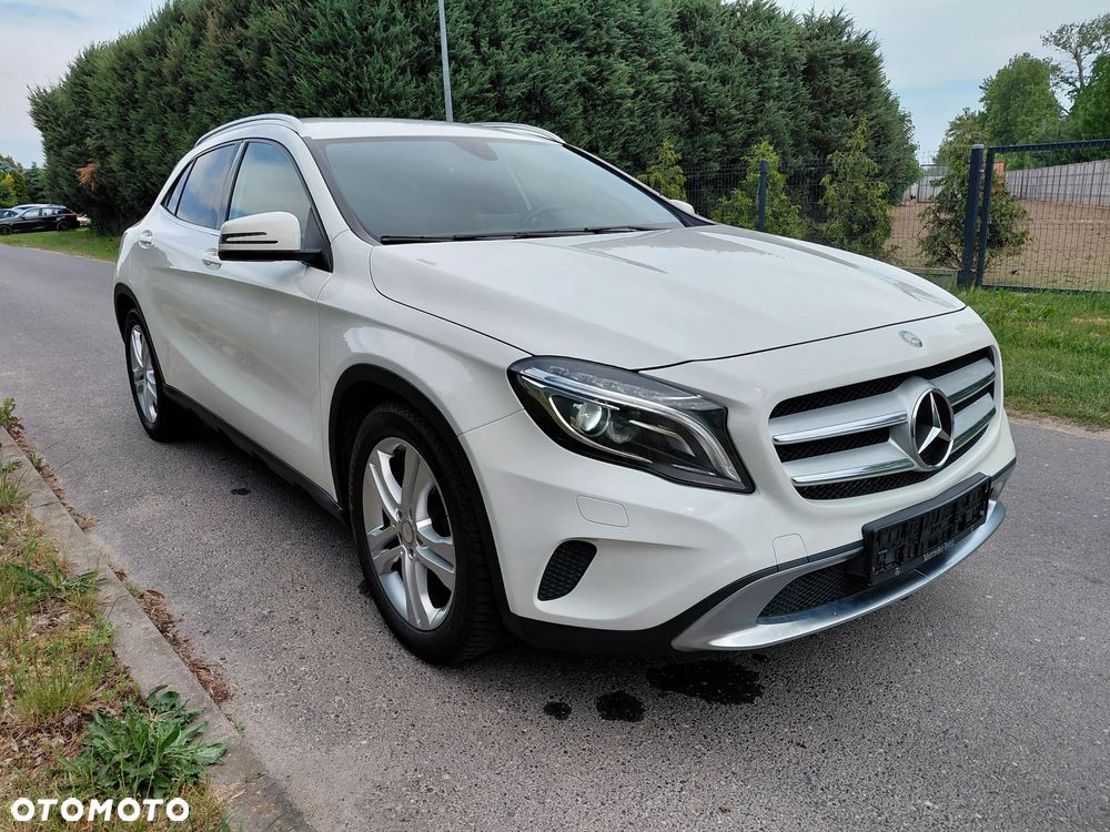 Mercedes-Benz GLA 180 (CDI) d - 11