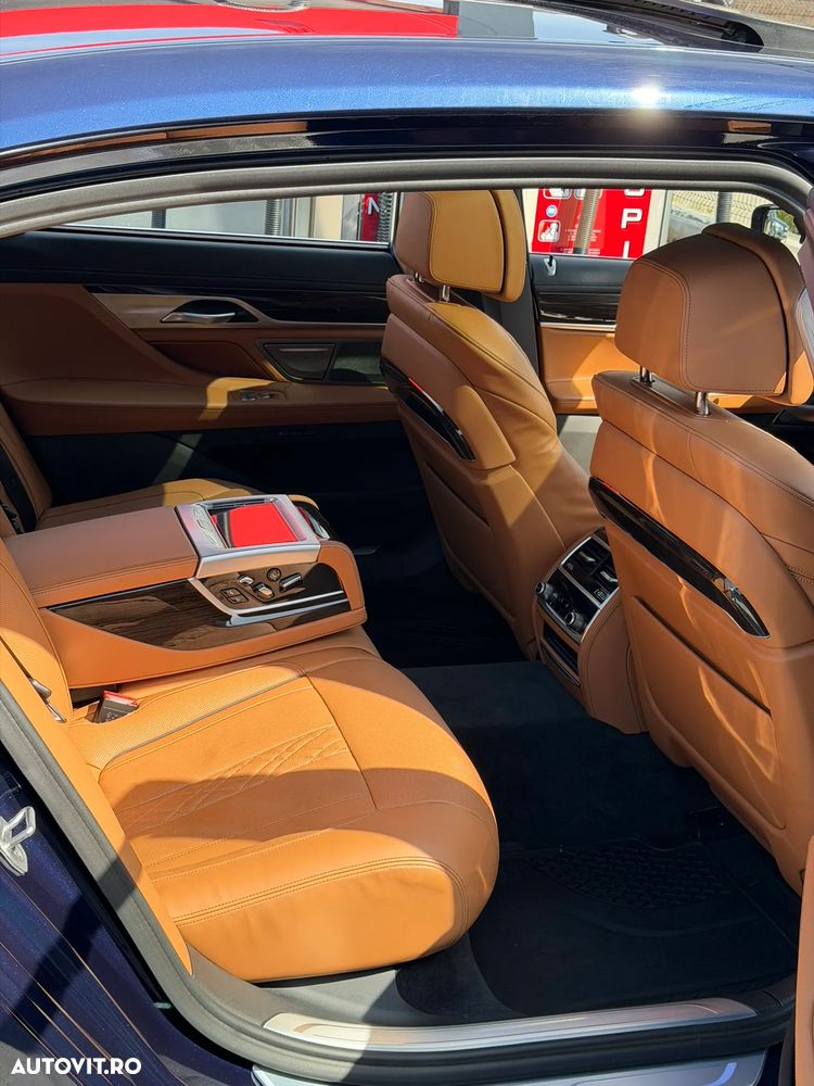 BMW Seria 7 745Le - 9