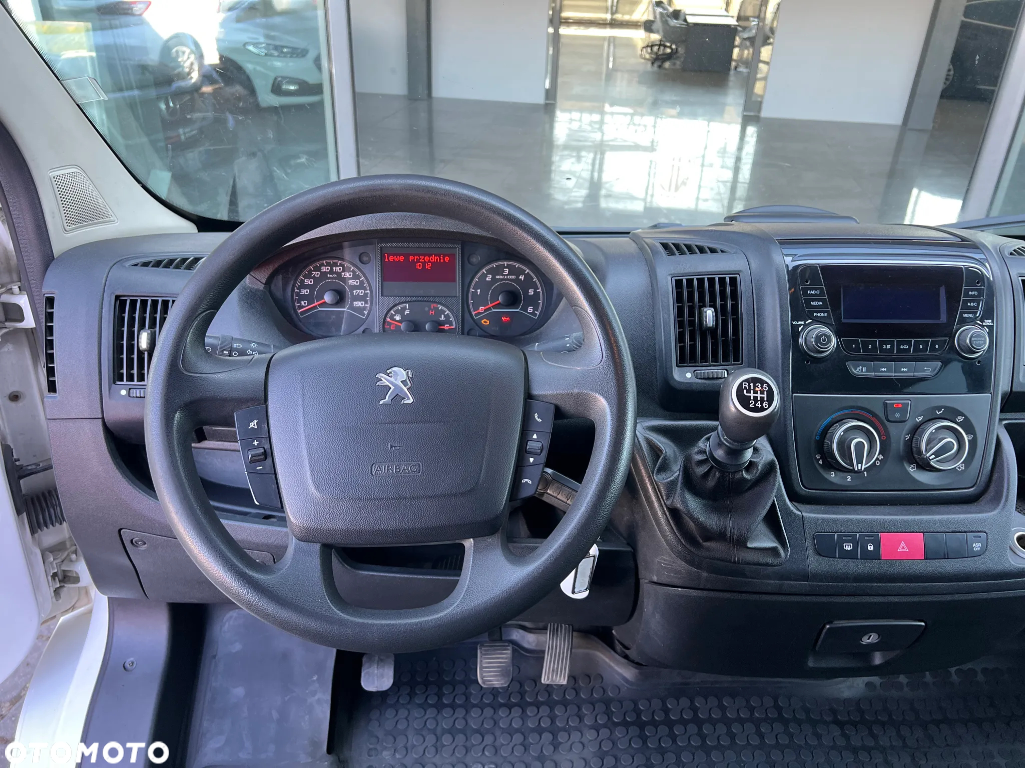 Peugeot Boxer - 21