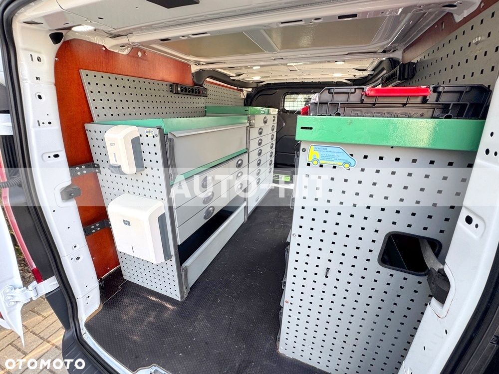 Ford Transit - 19