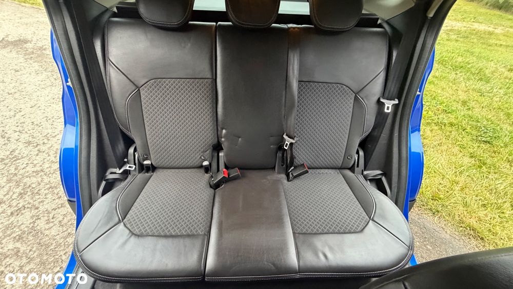 Ford EcoSport - 12