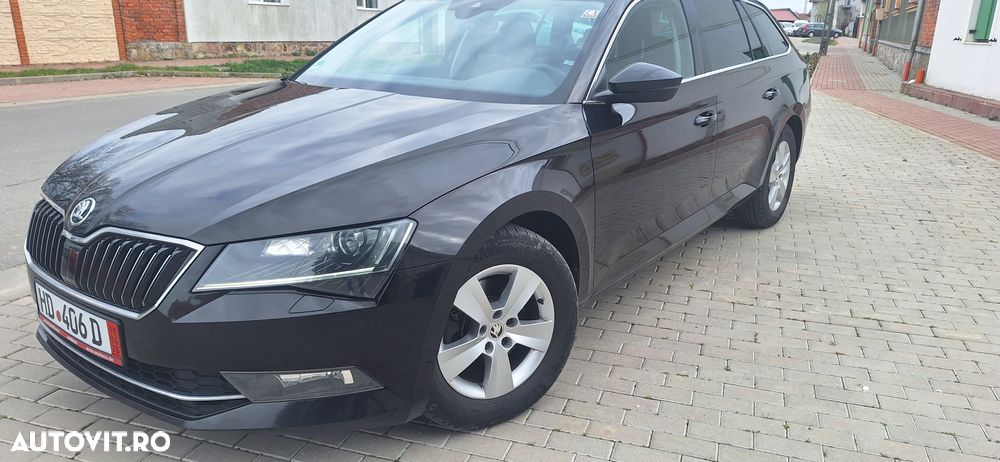 Skoda Superb 2.0 TDI DSG Style - 12