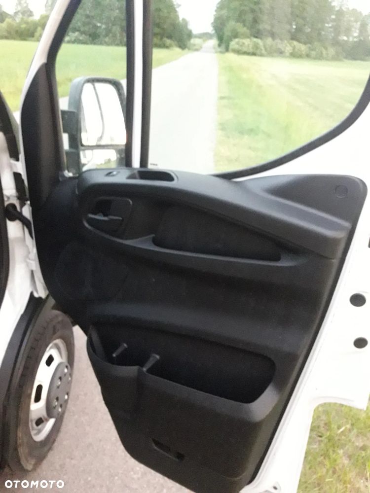 Iveco 35 - 21