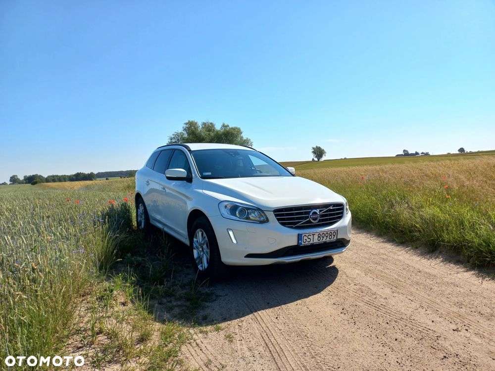 Volvo XC 60 D4 Momentum - 5