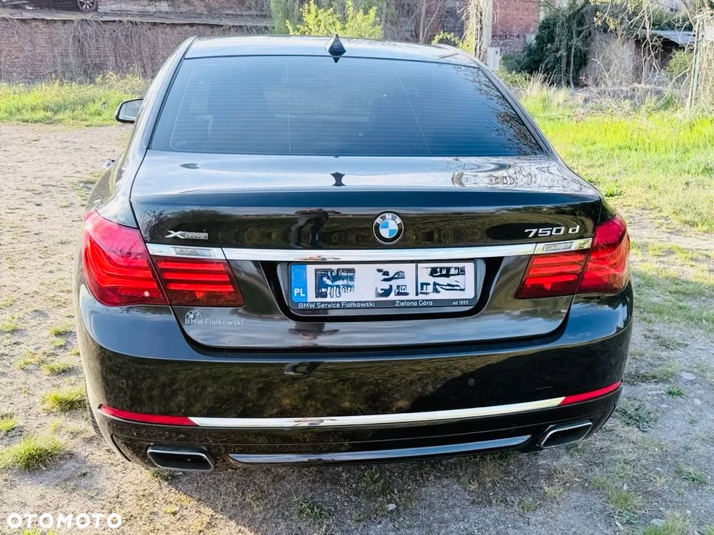 BMW Seria 7 750d xDrive - 4