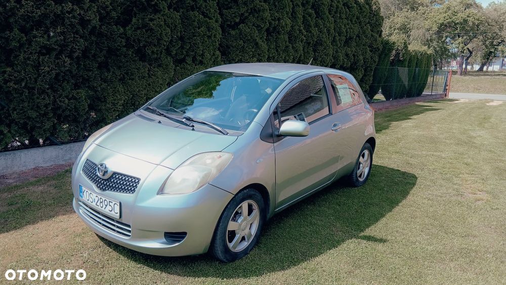 Toyota Yaris 1.3 Sol - 5