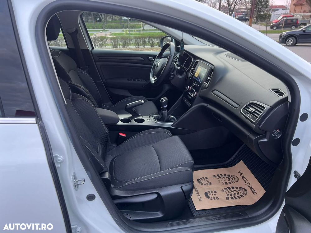 Renault Megane - 18