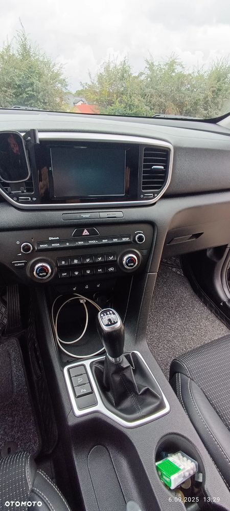 Kia Sportage 1.6 GDI 2WD Black Edition - 11