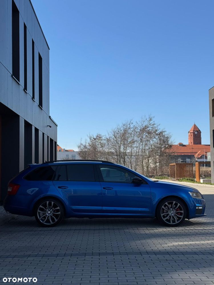 Skoda Octavia 2.0 TDI (Green tec) RS - 19