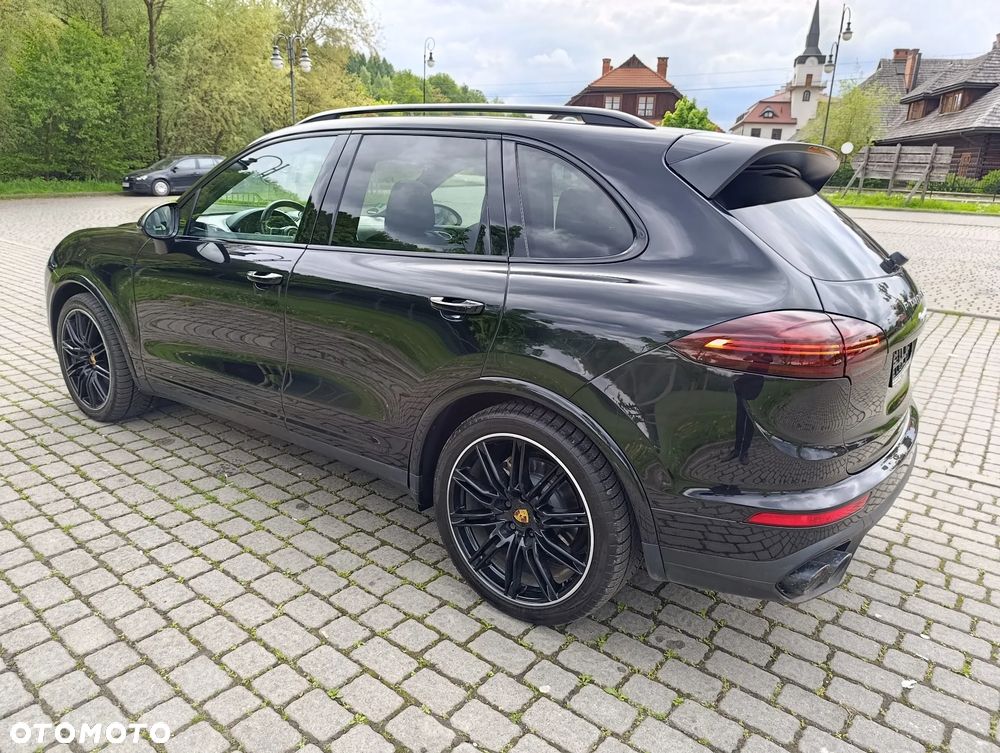 Porsche Cayenne S Platinum Edition - 11