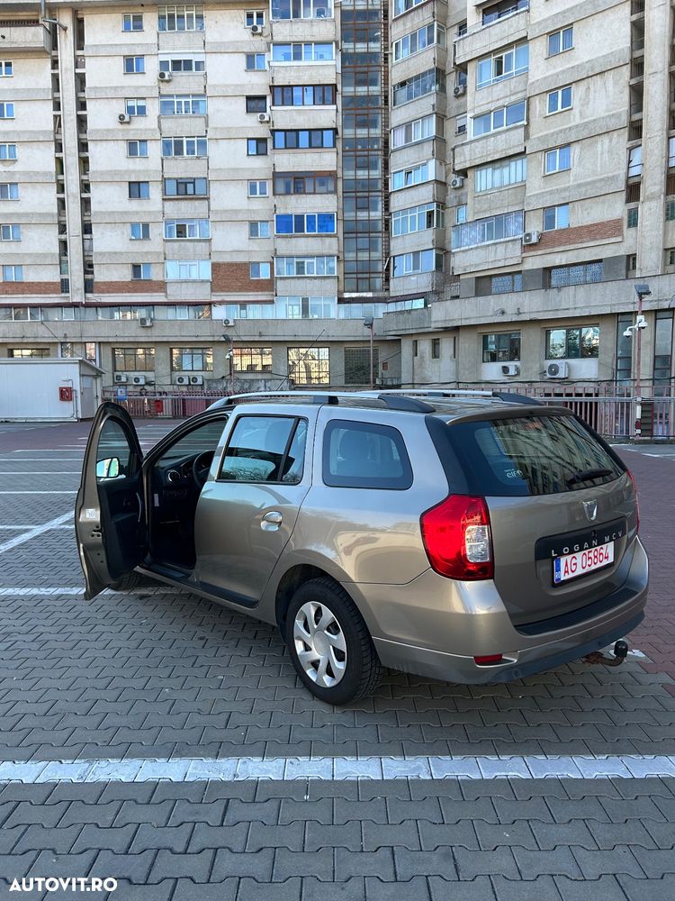 Dacia Logan TCe 90 Laureate - 11