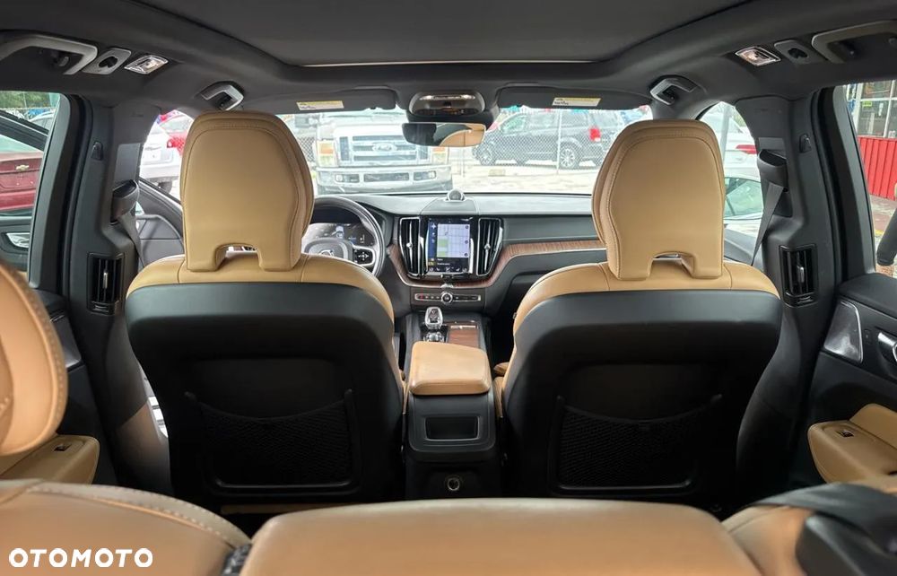 Volvo XC 60 T6 AWD Inscription - 11