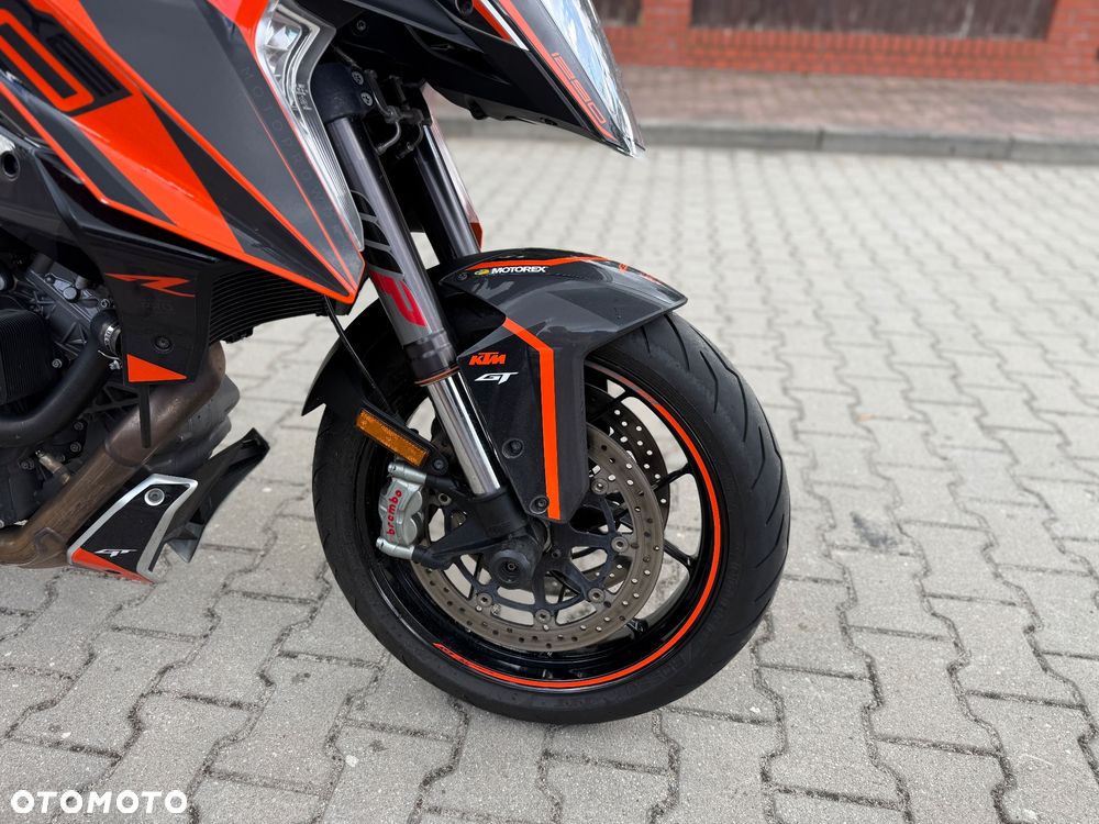 KTM Super Duke - 5