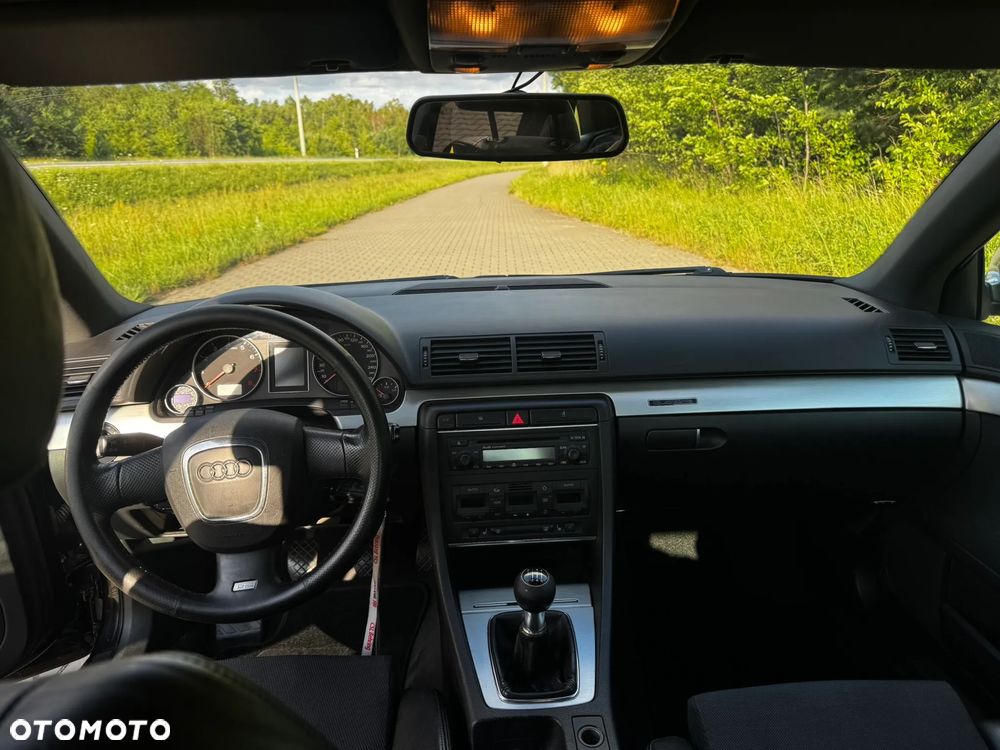 Audi A4 Limousine 3.2 FSI Quattro - 10