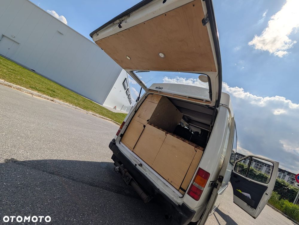 Ford transit - 24