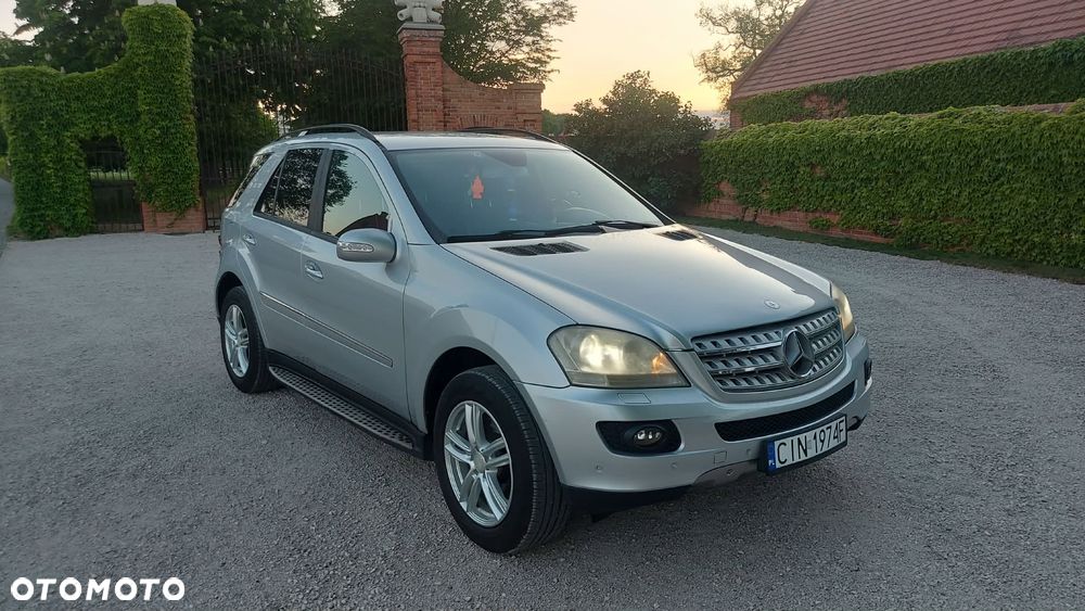Mercedes-Benz ML - 2