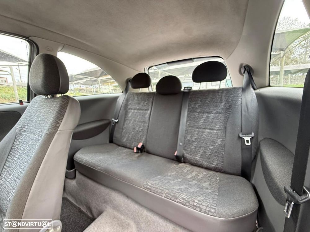 Opel Corsa 1.0 12V Confort - 10