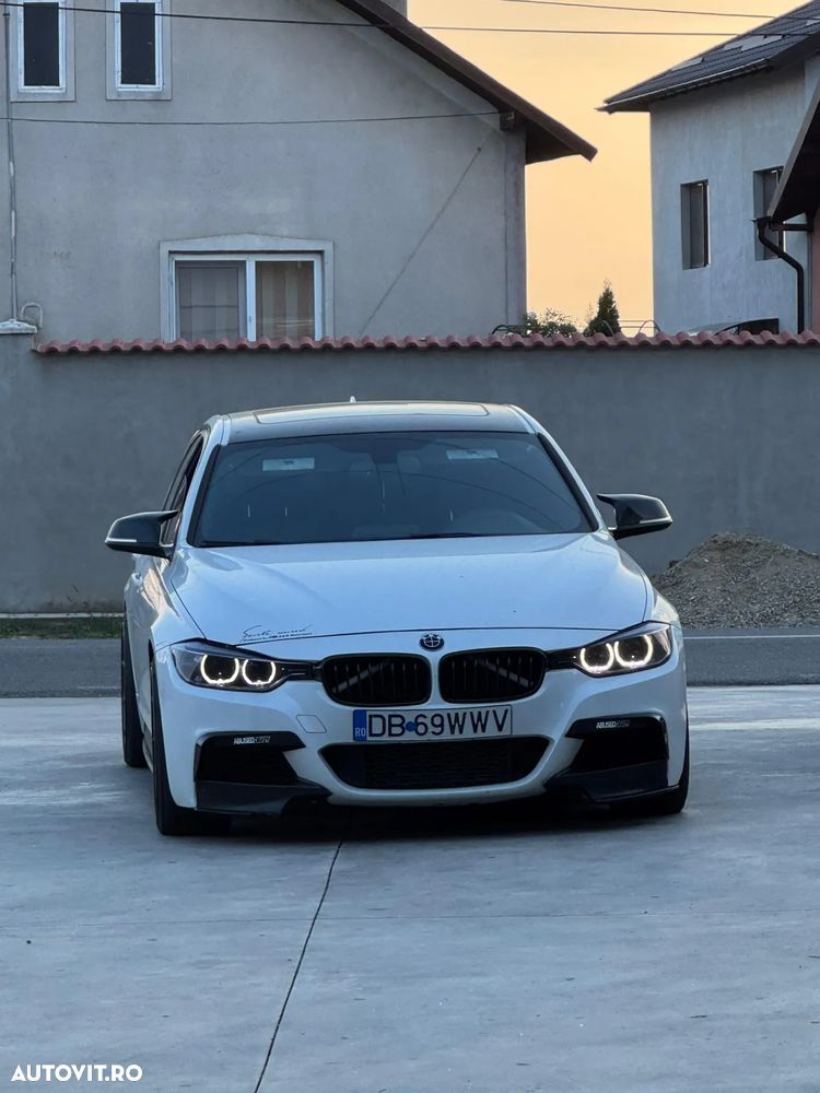 BMW Seria 3 328i xDrive AT - 1