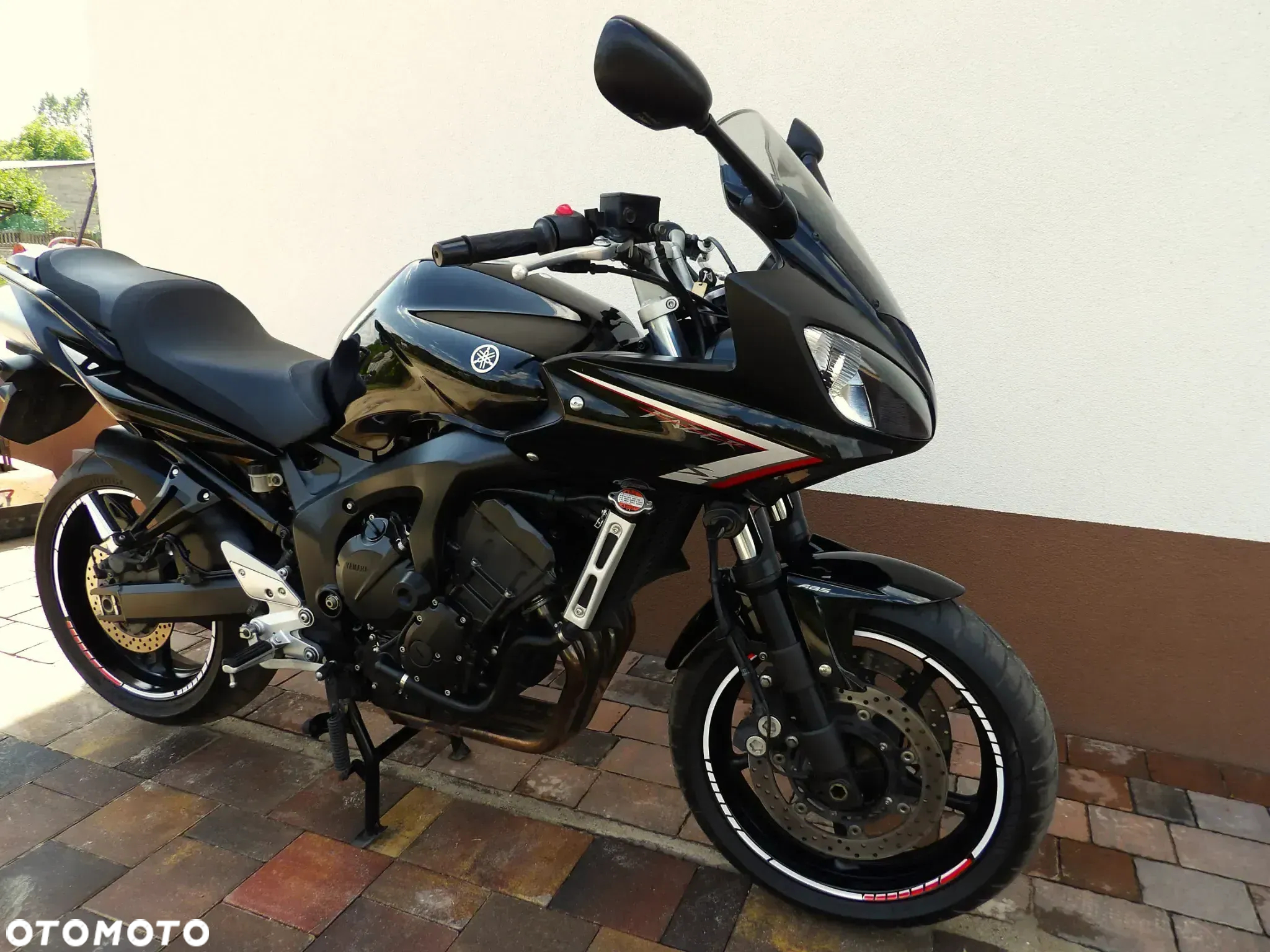 Yamaha FZ6 - 2